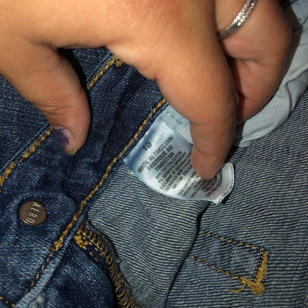 Shorts - Picture 2 of 3